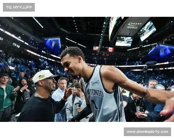 末节发力定乾坤，尼克斯NBA杯夺冠之旅回顾